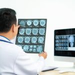 Studi Efektivitas untuk Penyintas Cedera Otak di Amerika Serikat